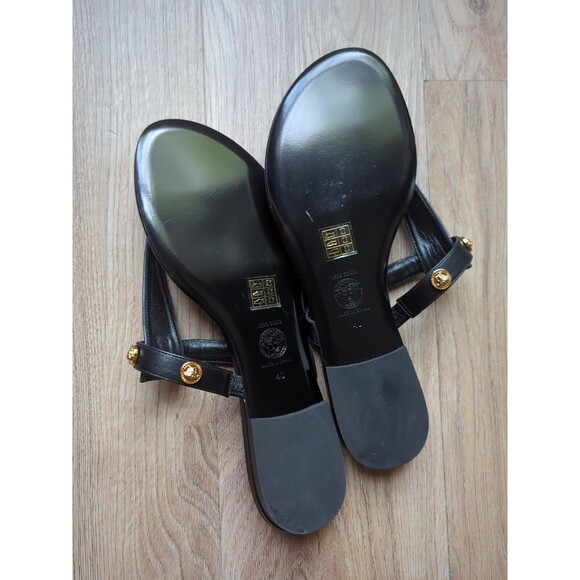 Versace Medusa Studs Flat Thong Sandals Black Leather Womens 10 EU 40 DST669CS - Picture 12 of 14